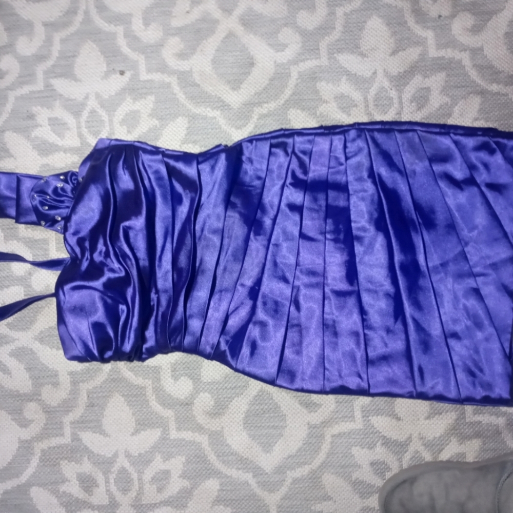 Cindy's Purple bridesmaid dresses 3 adjustable sizes xs M and 2x